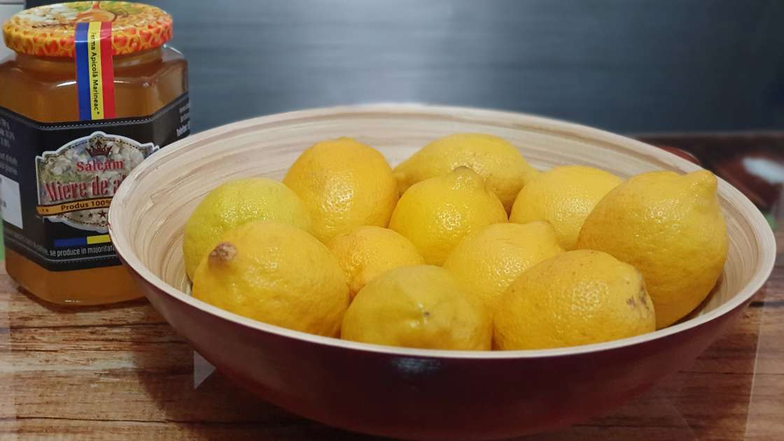 Citronmacerat med honung i en burk: tonic, immunförsvar, lever, foto 3