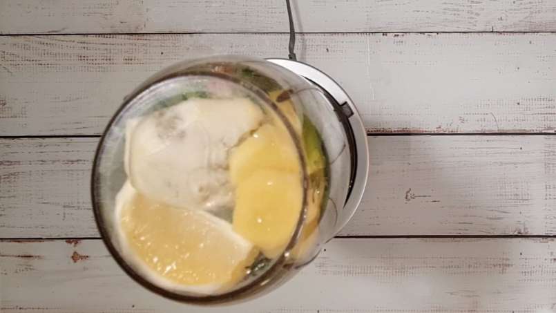 Återupplivande smoothie med brännässla, spenat, ingefära och citron, foto 4