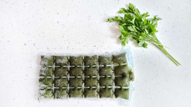 Persiljejuice med lime i isförpackningar, foto 7