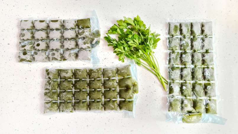 Persiljejuice med lime i isförpackningar, foto 9