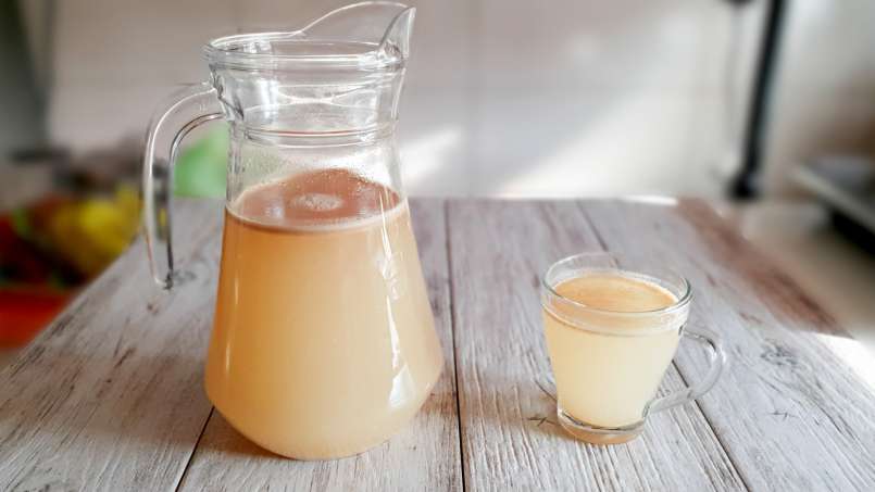 Energigivande dryck med ingefära, inaktiv jäst och citron, foto 9