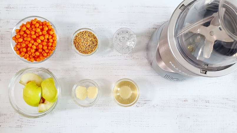 Havtornssmoothie med äpple, ingefära, pollen och honung, foto 2